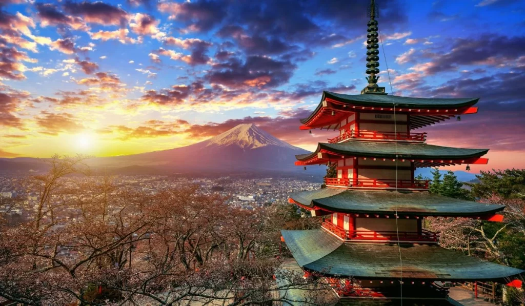 Chureito pagoda Fuji mountain sunset, Japan.